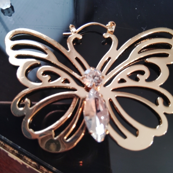 Natasha Butterfly Earrings - Picture 9 of 11